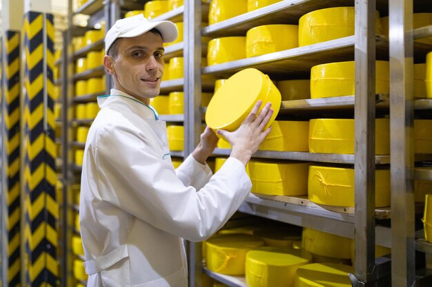 How Can Custom Packaging Solutions Transform Your Food Manufacturing Business?